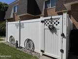 1629 Library Circle - Photo 35