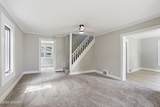 902 Reeves Drive - Photo 6