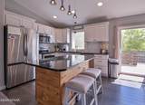 5583 Madison Circle - Photo 5