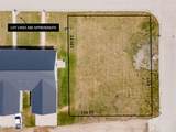 2327 8TH Avenue - Photo 5
