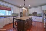738 Vineyard Circle - Photo 15