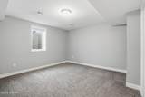 934 Thames Court - Photo 28