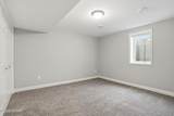 934 Thames Court - Photo 30