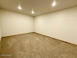 822 9TH Avenue - Photo 17
