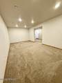 822 9TH Avenue - Photo 18