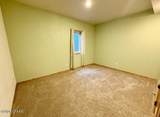 822 9TH Avenue - Photo 22
