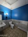 2100 S Columbia Road - Photo 7