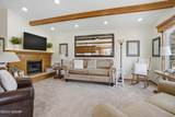 922 James Avenue - Photo 10