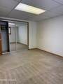 915 Bennett Avenue - Photo 33