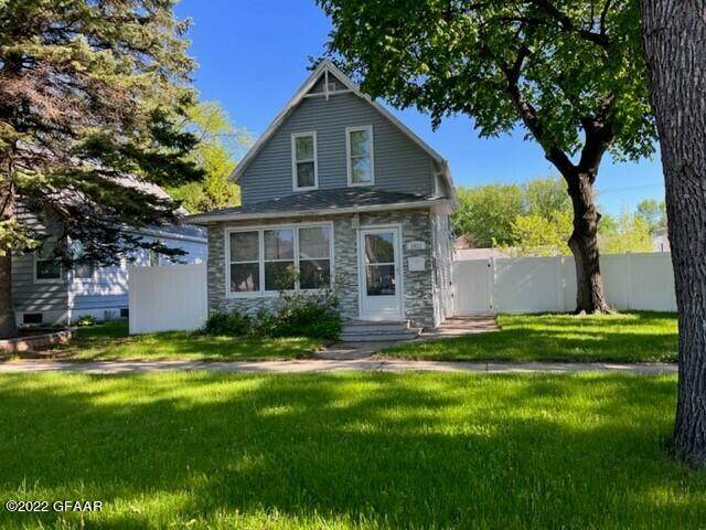 1422 2ND Avenue - Photo 1