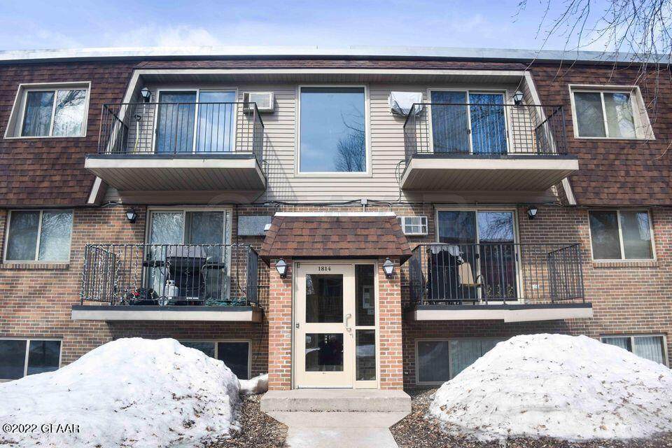 1814 22ND Avenue - Photo 1
