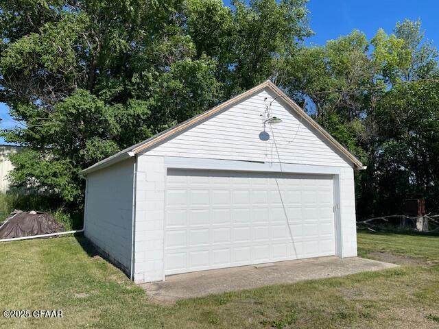 https://bt-photos.global.ssl.fastly.net/grandforks/orig_boomver_1_25-1008-2.jpg