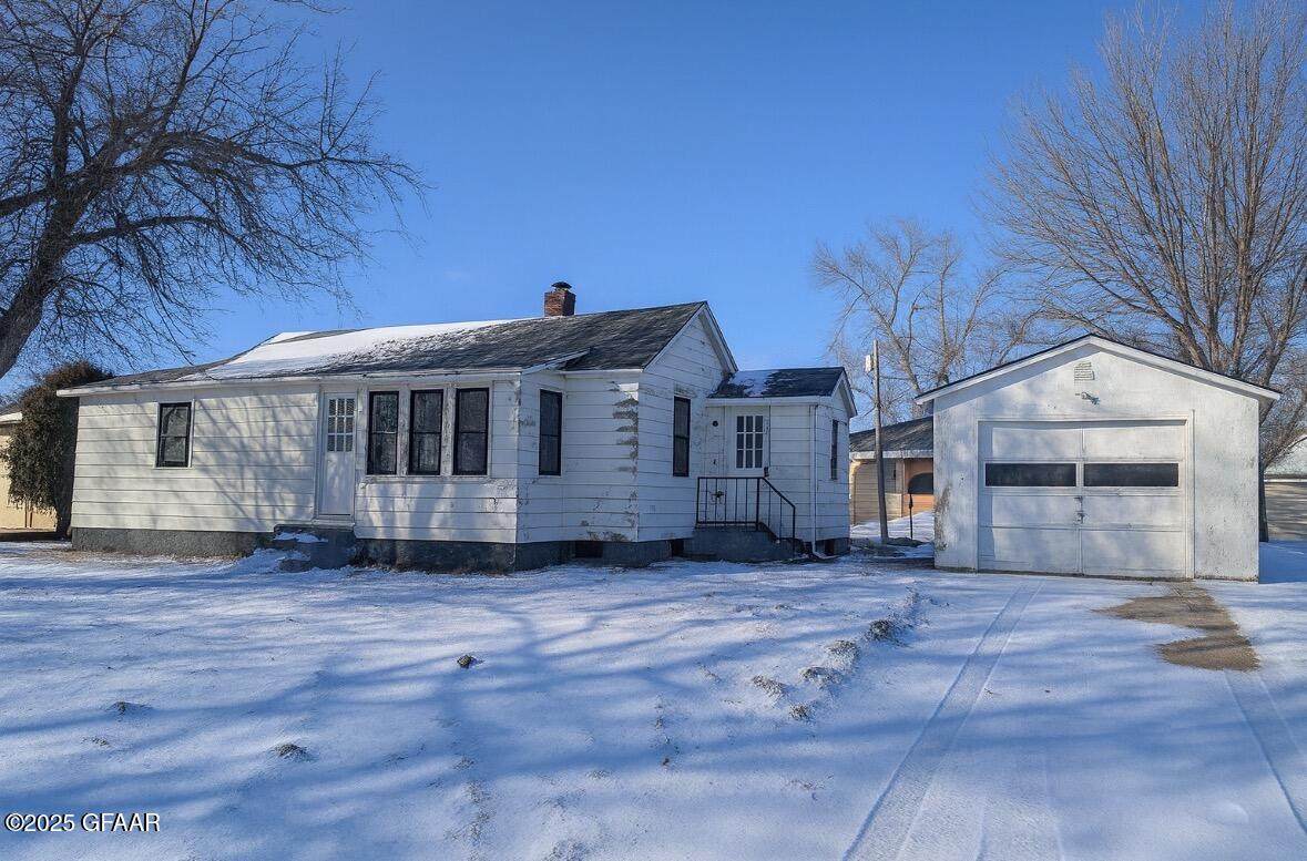 206 Eielson Street - Photo 1