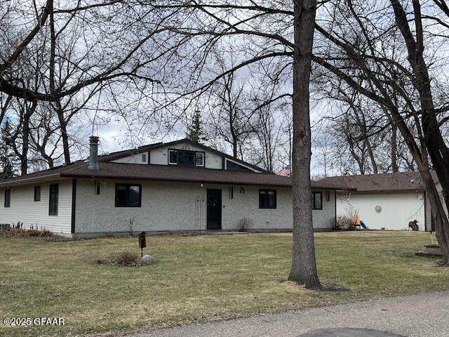 21 Eastwood Drive - Photo 1