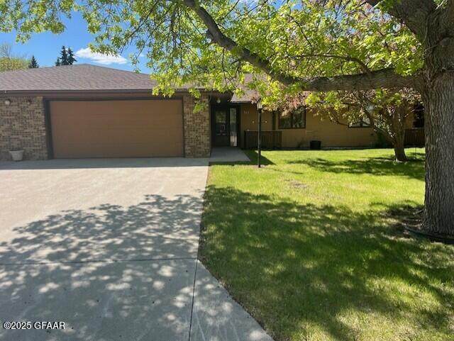 311 18TH Avenue - Photo 1