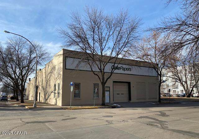 201 North 8Th St Street - Photo 1