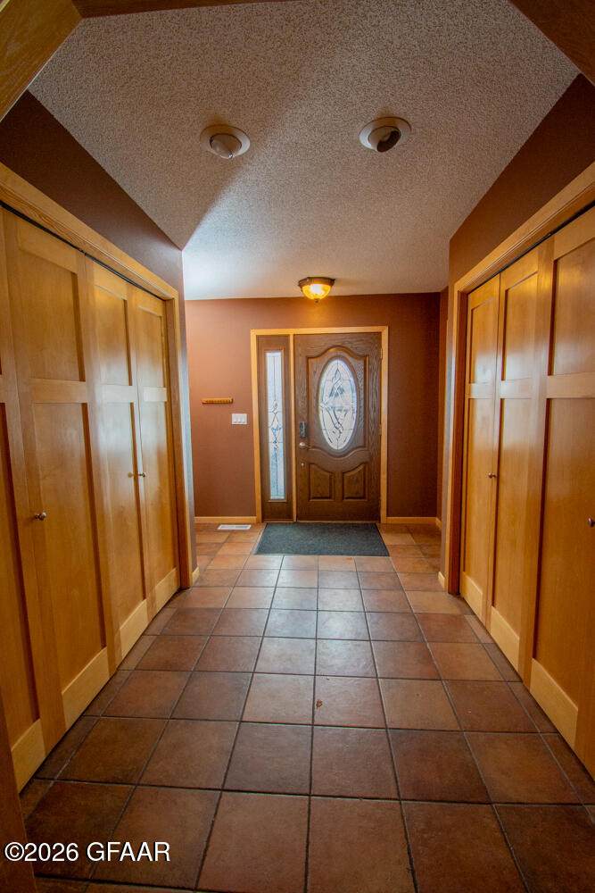 https://bt-photos.global.ssl.fastly.net/grandforks/orig_boomver_1_26-445-2.jpg