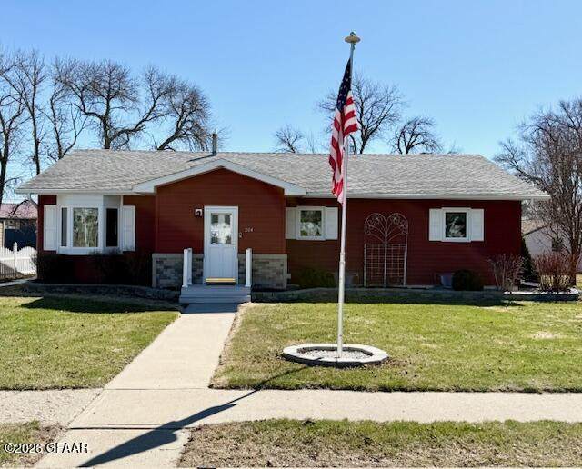 204 Lincoln Avenue - Photo 1