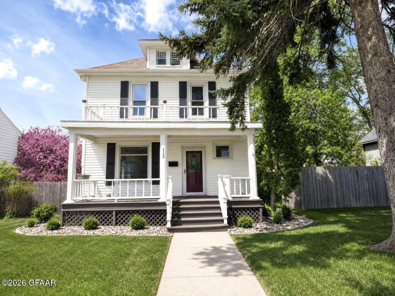 112 Chestnut Street - Photo 1