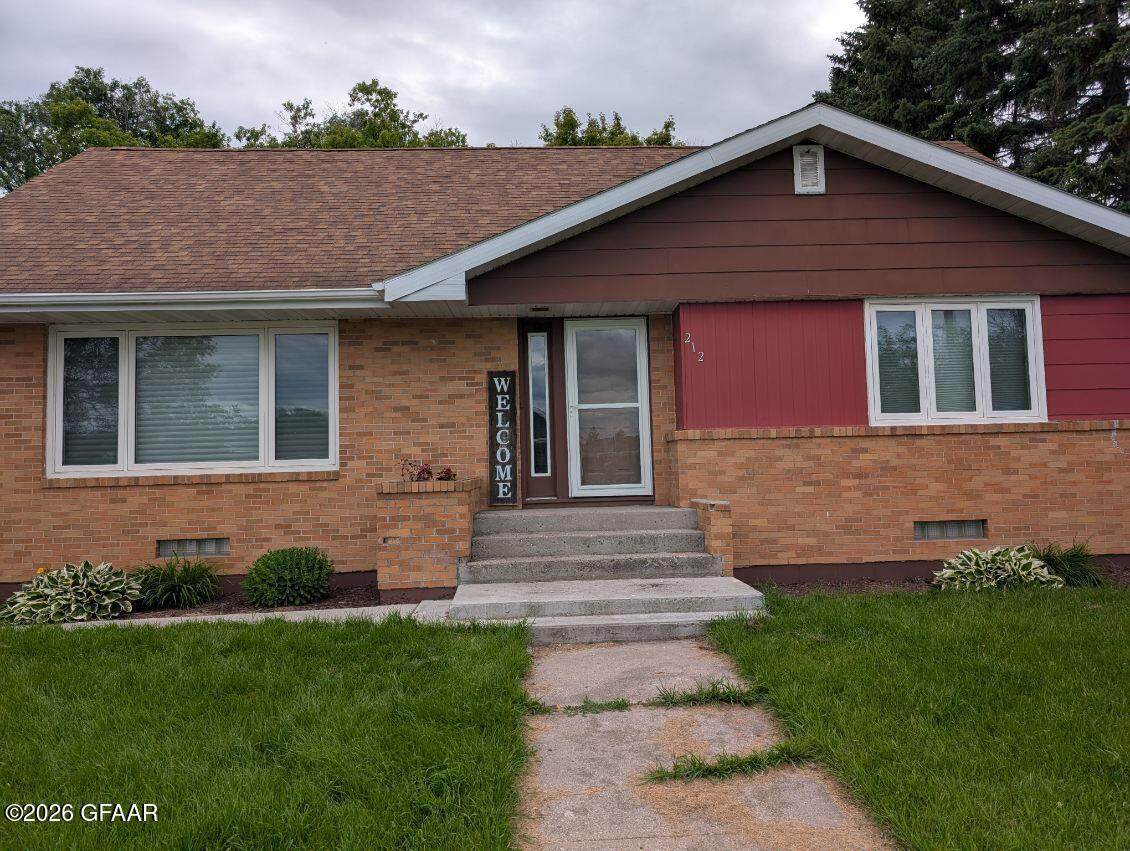 212 N 5Th Street - Photo 1