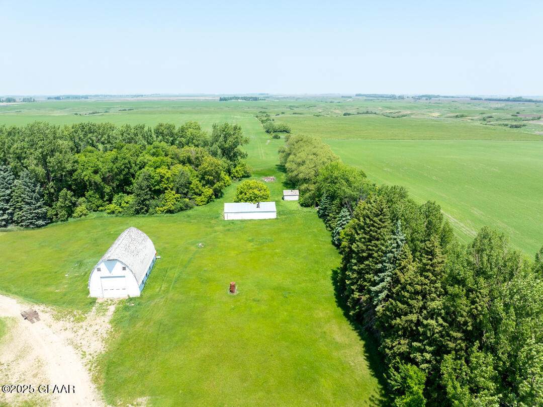 https://bt-photos.global.ssl.fastly.net/grandforks/orig_boomver_2_25-595-2.jpg