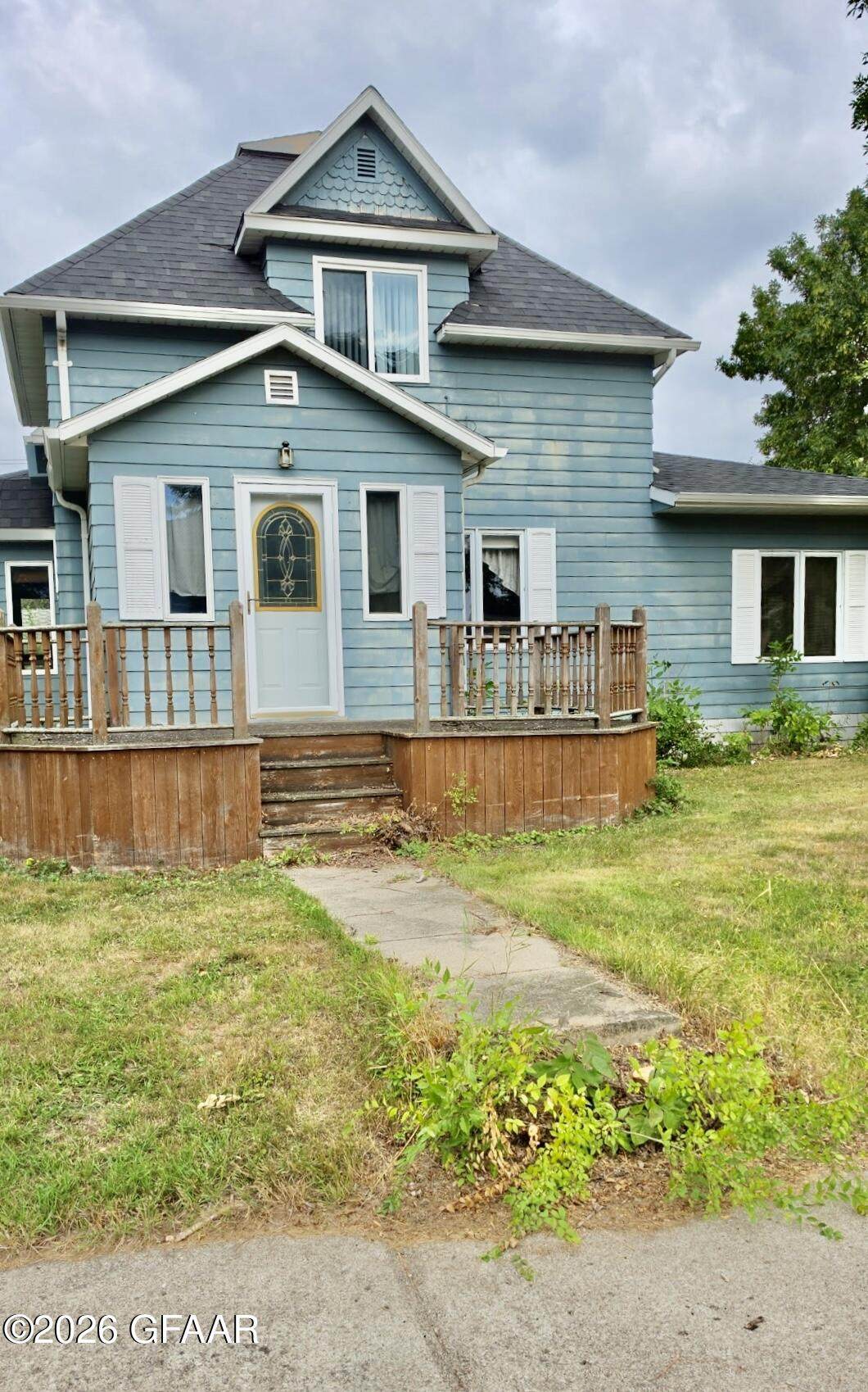 505 4TH Street - Photo 1