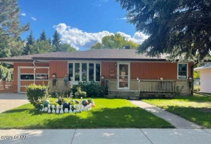 619 19TH Avenue - Photo 1