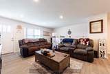 944 19th St - Photo 2
