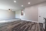1044 Vandervoort Ave - Photo 3