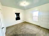 611 Burlington Avenue - Photo 14
