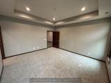 520 Woodland Dr - Photo 16