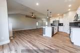 3760 Lilac Ln - Photo 14