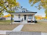 1105 17th St - Photo 1