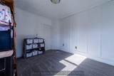 411 Grace Avenue - Photo 25