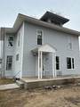 110 9th St - Photo 1