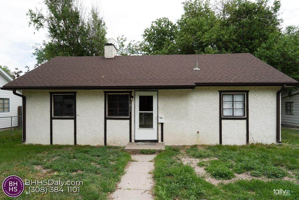 1611 Grand Island Ave - Photo 1
