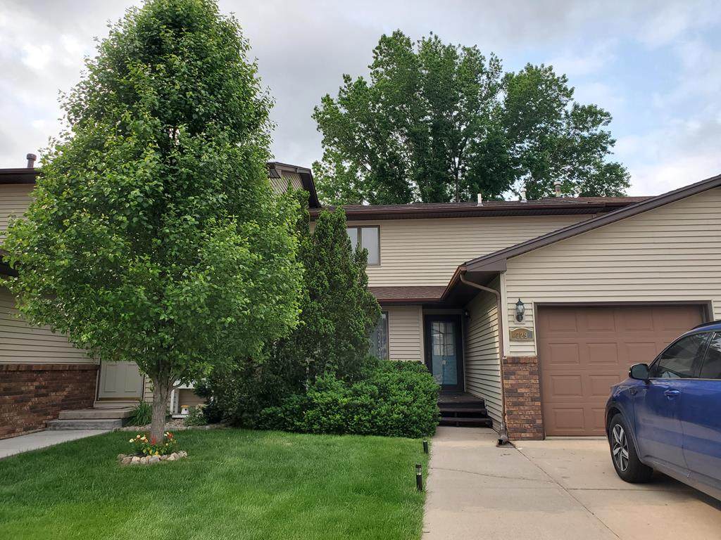 729 Church Rd - Photo 1