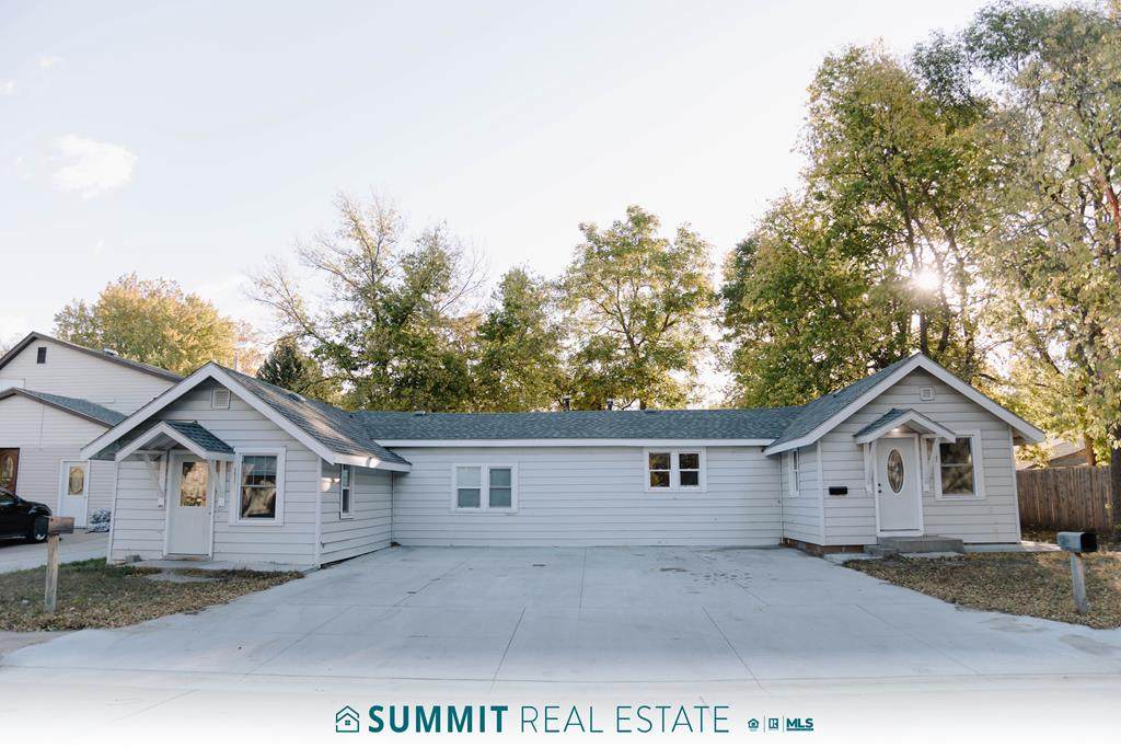 2407 Park Ave - Photo 1