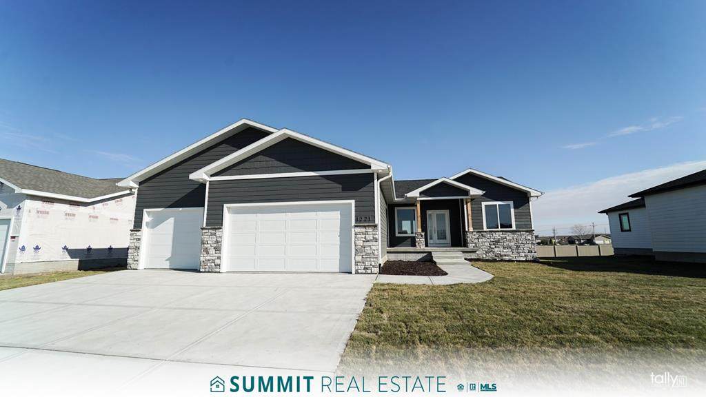 1321 Diamond Dr - Photo 1