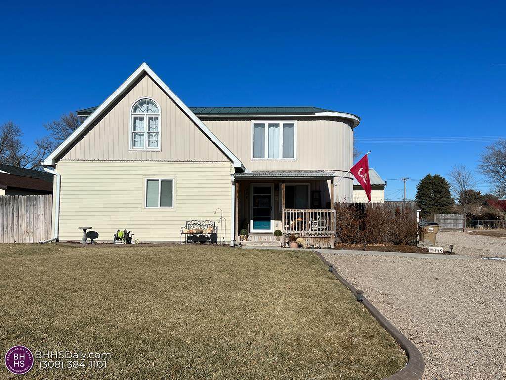 404 13th St - Photo 1