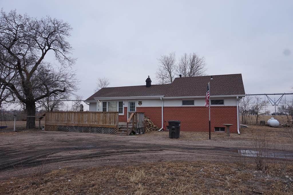 1502 9th Street - Photo 1