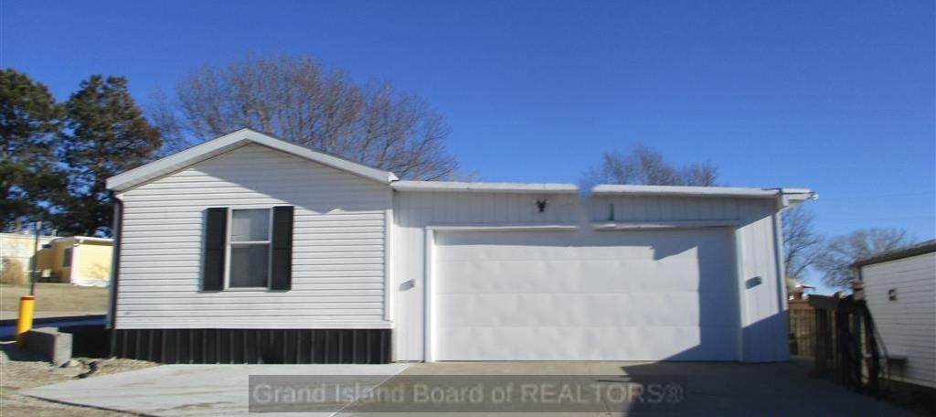 1009 Muddy Point - Photo 1