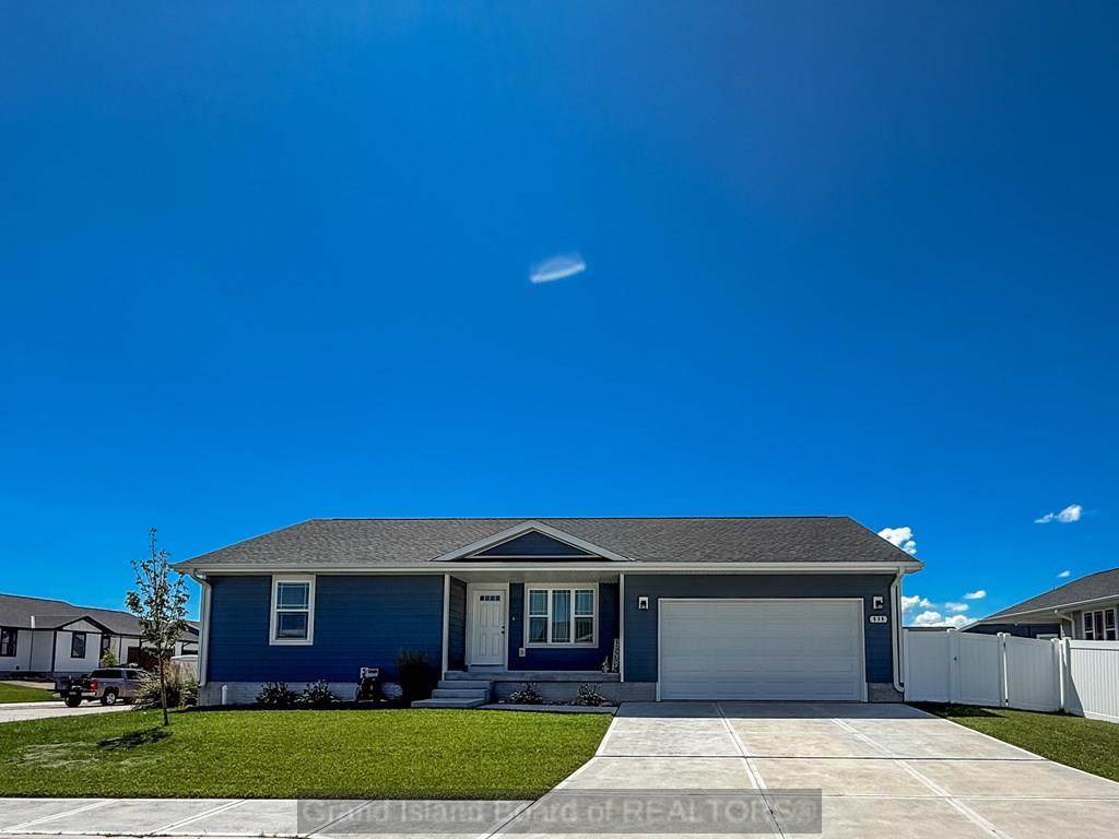 536 Schmidt Circle - Photo 1