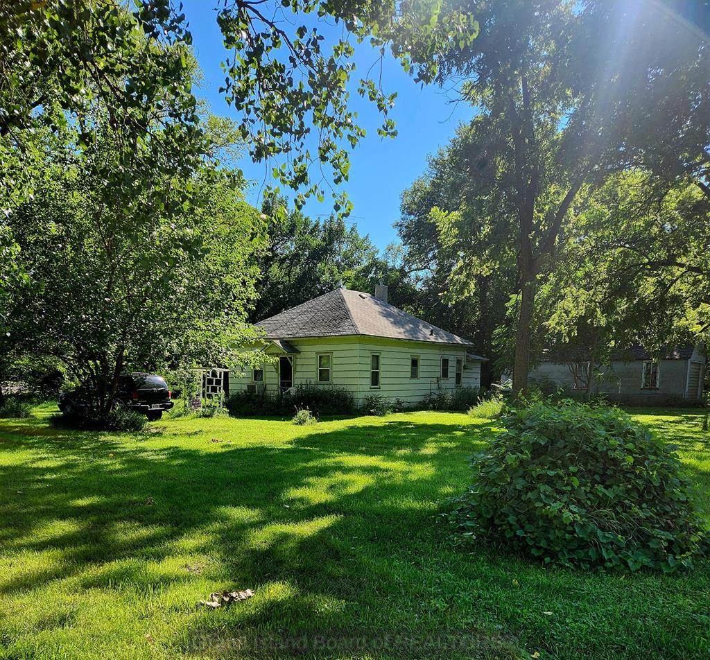 1502 13th Street - Photo 1
