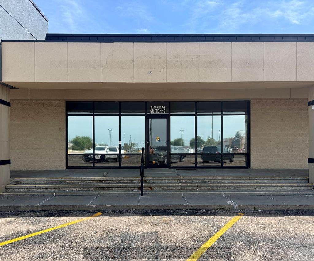 1016 Diers Ave Suite 119 - Photo 1