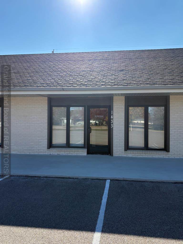 1433 Webb Road - Photo 1