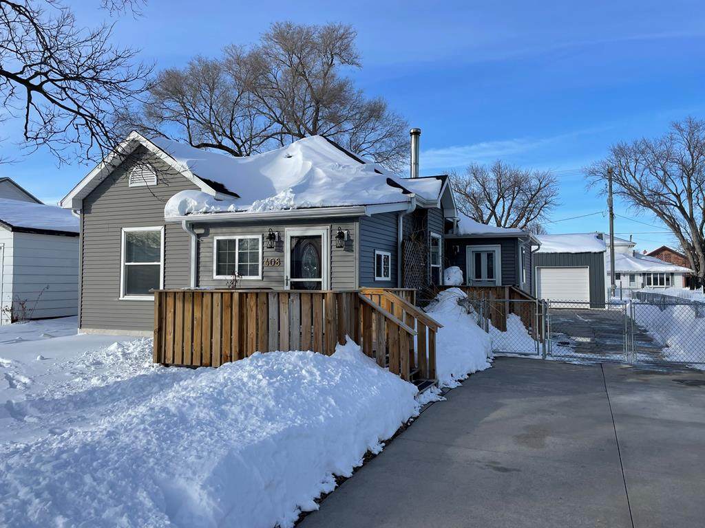 408 10th - Photo 1