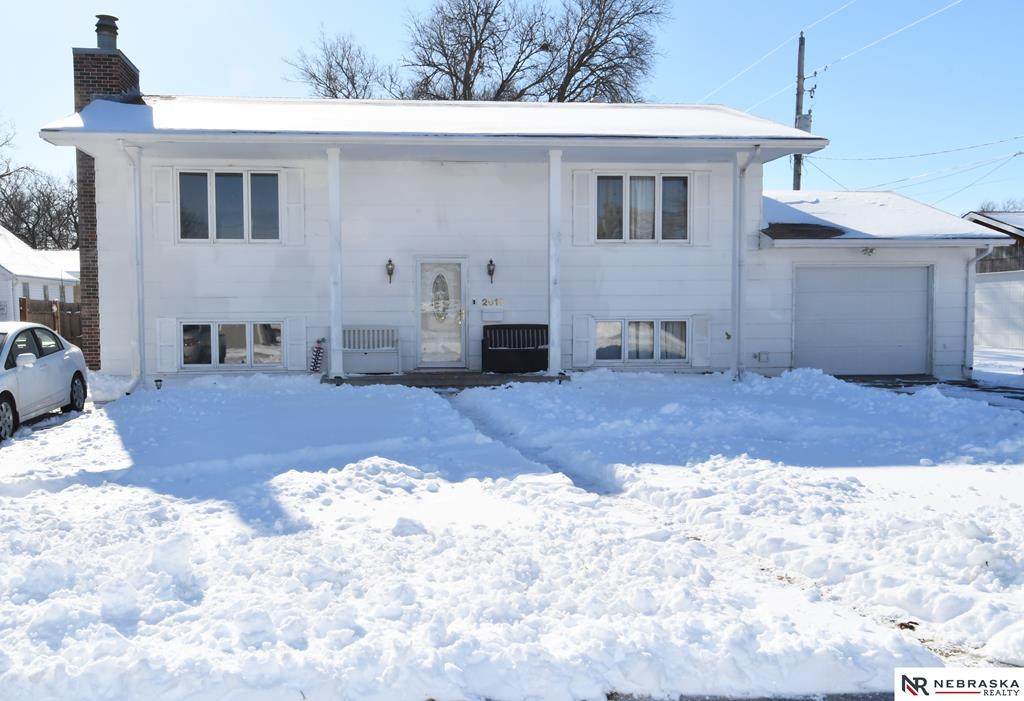 2013 Cottage Street - Photo 1