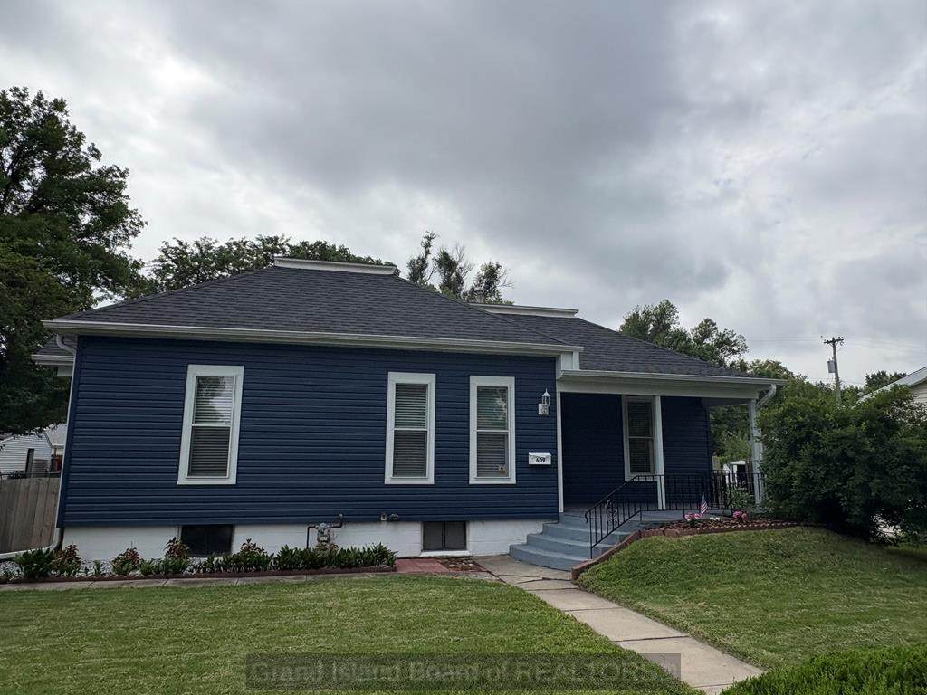 609 12 - Photo 1