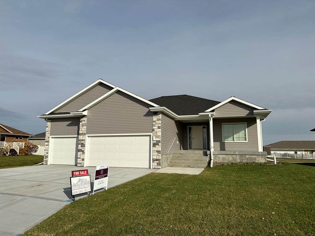 3792 Lilac Lane - Photo 1